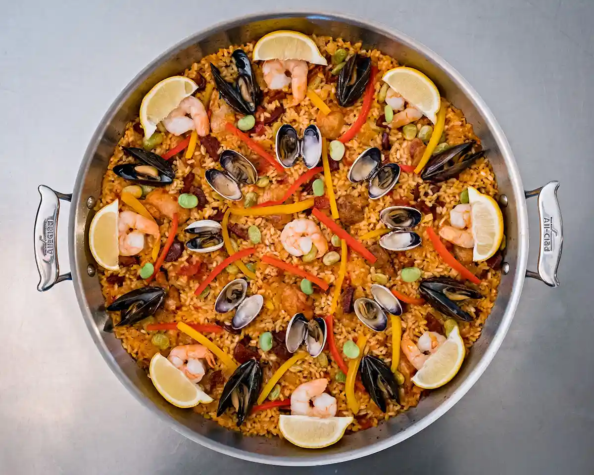 Cooking by Brian Lee - Paella